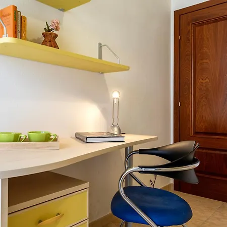 Itadhome - On Top, View, Private Parking Apartment